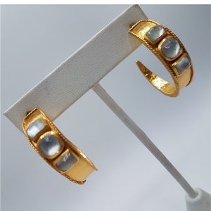 Julie Vos Savoy Statement Hoop